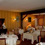 Le Cheval Blanc - Du Der - Logis 호텔