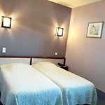 Отель Le Cheval Blanc - Du Der - Logis 3*