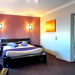 Le Cheval Blanc - Du Der - Logis Отель Жиффомон-Шампобер