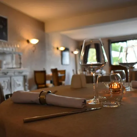 Le Cheval Blanc - Du Der - Logis Giffaumont-Champaubert