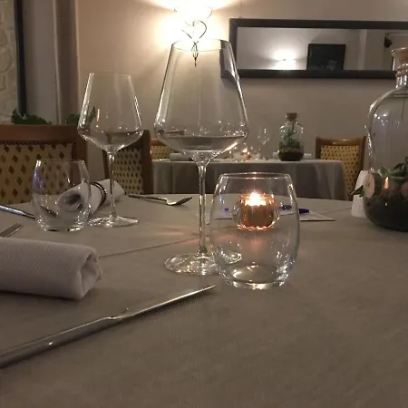 Le Cheval Blanc - Du Der - Logis 3* Giffaumont-Champaubert