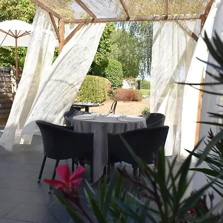 Le Cheval Blanc - Du Der - Logis 3*