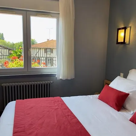 Hotel Le Cheval Blanc - Du Der - Logis