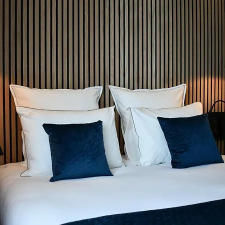 Отель Le Cheval Blanc - Du Der - Logis 3*