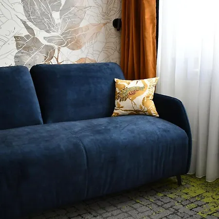 Le Cheval Blanc - Du Der - Logis Hotel Giffaumont-Champaubert