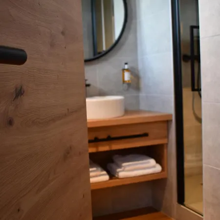 Le Cheval Blanc - Du Der - Logis 3*