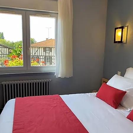 فندق Le Cheval Blanc - Du Der - Logis 3*
