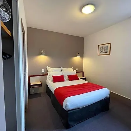 Le Cheval Blanc - Du Der - Logis 3*