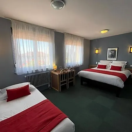 Hotel Le Cheval Blanc - Du Der - Logis Giffaumont-Champaubert