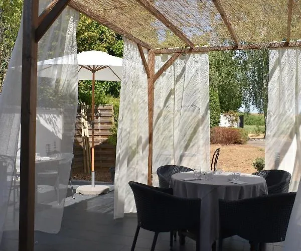 Hotel Le Cheval Blanc - Logis Giffaumont-Champaubert