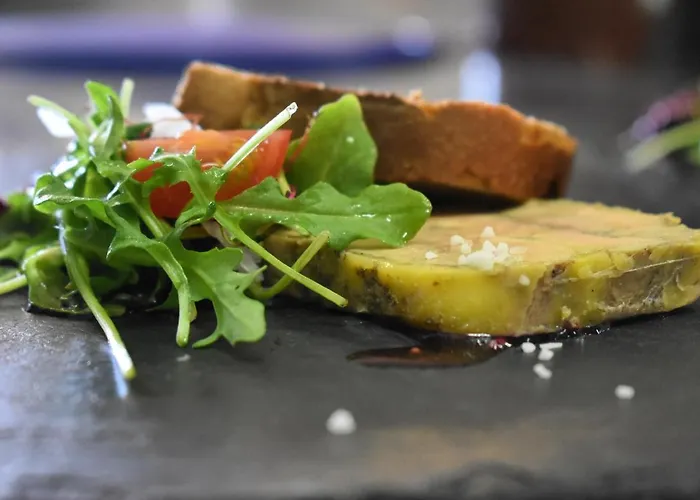 Le Cheval Blanc - Logis 3* Giffaumont-Champaubert