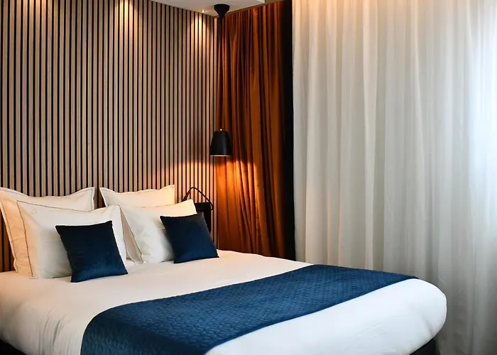 Le Cheval Blanc - Logis