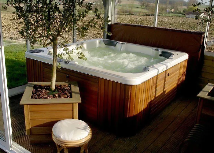 Hotel Le Cheval Blanc - Logis 3*